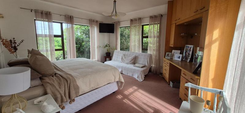 To Let 4 Bedroom Property for Rent in Hersham Western Cape